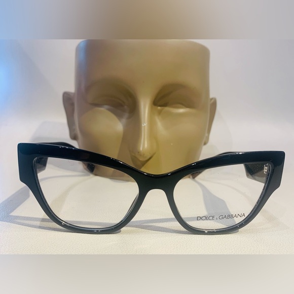 New Women’s Dolce&Gabbana Eyeglasses - Picture 6 of 9